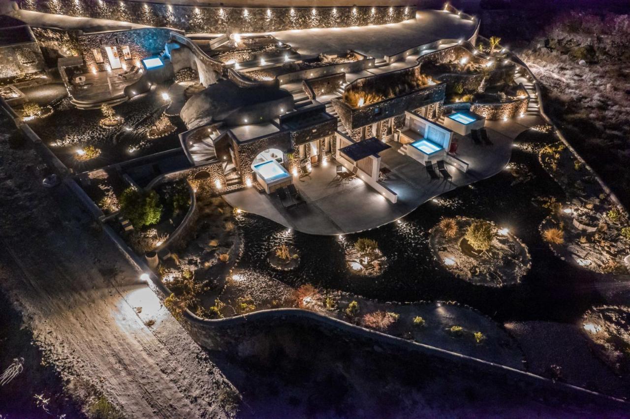 Luxe Efis Home Sea View 4 Villas & 4 Prive Jacuzzi Imerovigli  Exteriér fotografie