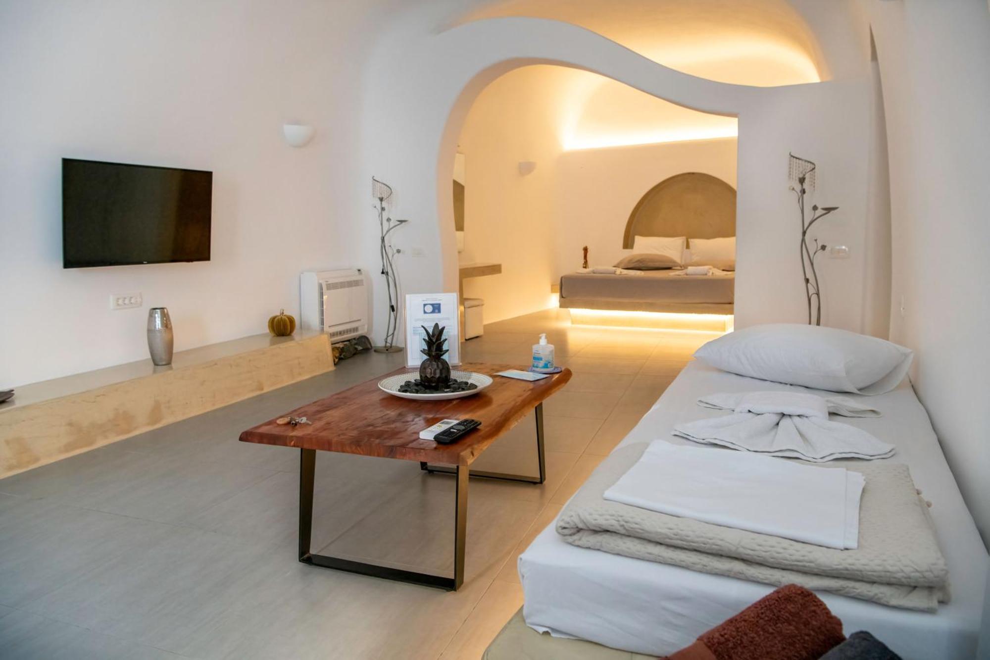 Luxe Efis Home Sea View 4 Villas & 4 Prive Jacuzzi Imerovigli  Exteriér fotografie